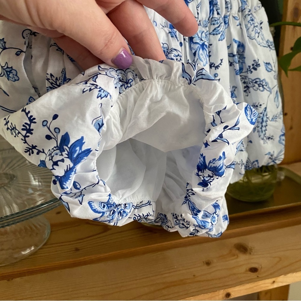Janie and Jack Blue White Capri Island Floral Bubble Hem Shorts 3t - Picture 8 of 12